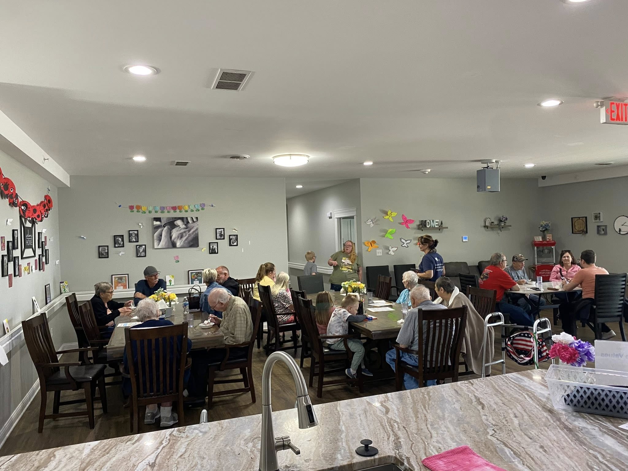 Activities for seniors at Crown Point assisted living