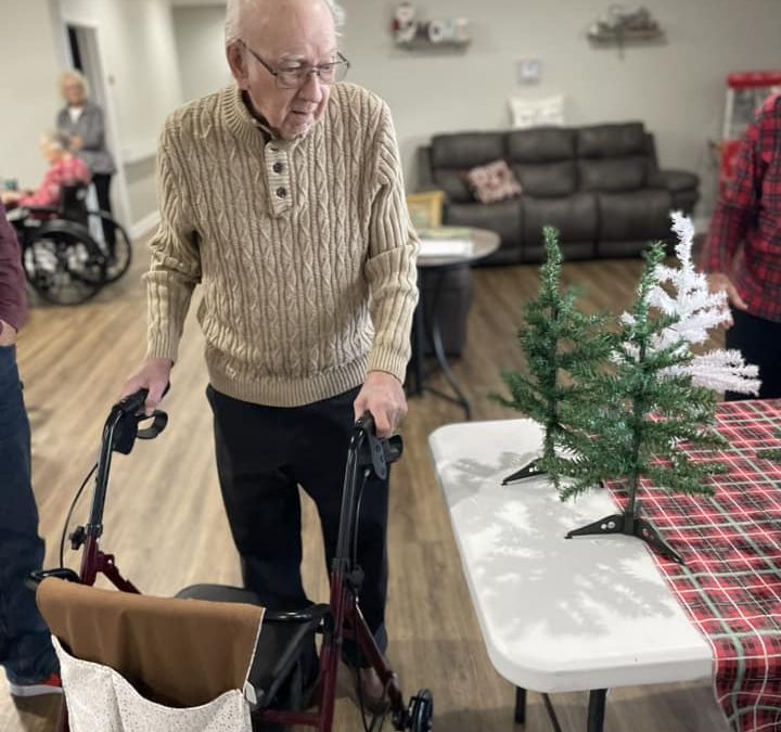 Is Your Parent Safe Living Alone? Explore Our 24-Hour Senior Living Home This New Year 2026 in Indiana