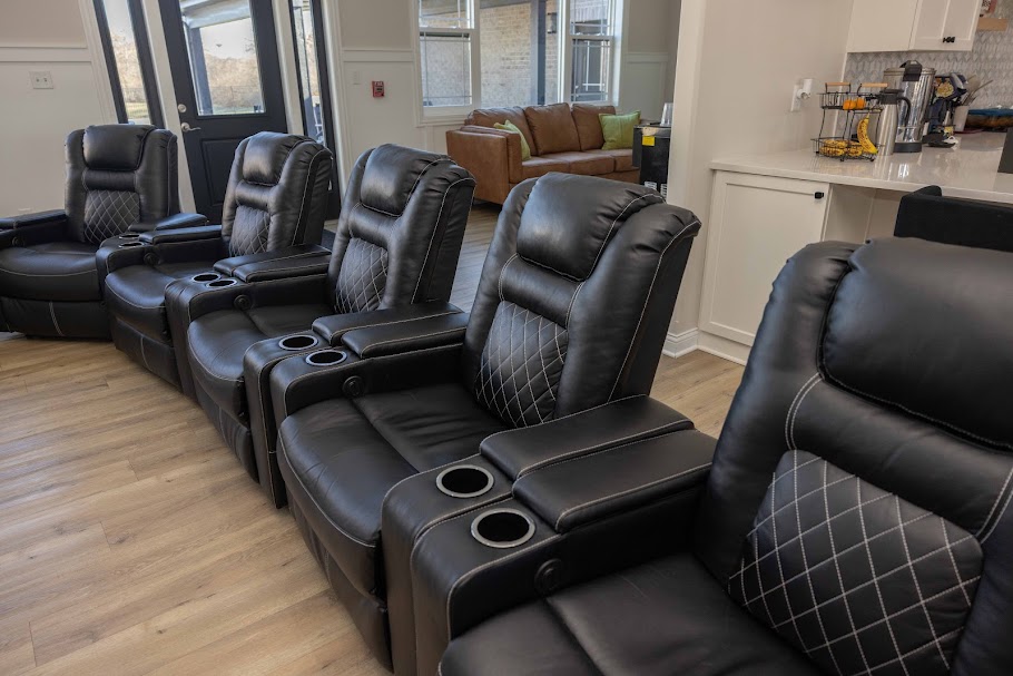10 Best Assisted Living Facilities in Crown Point, Indiana (2026 Guide)